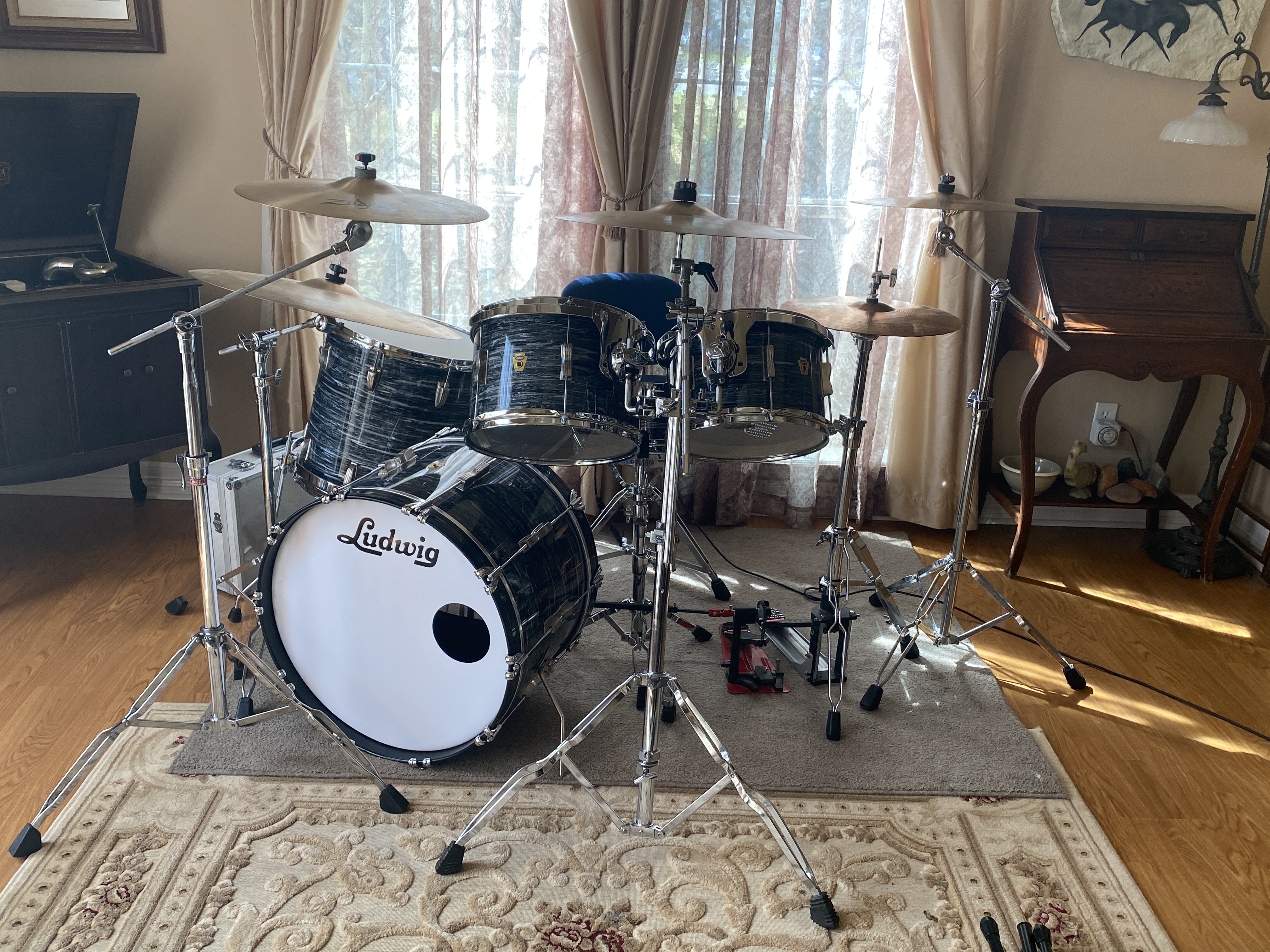 Ludwig Transition Badge — Finished kit